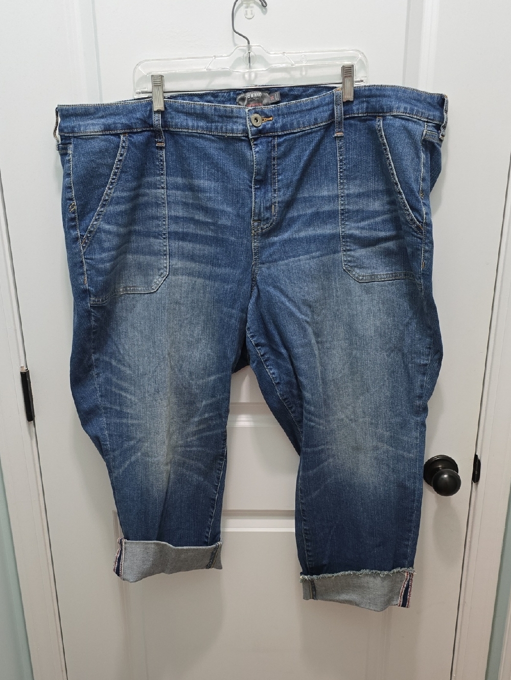 Torrid Blue Cropped Boyfriend Ankle Jeans Size 26